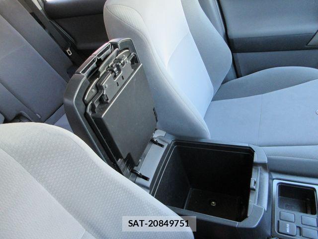 Toyota LAND CRUISER PRADO 2013-04 8871294-20