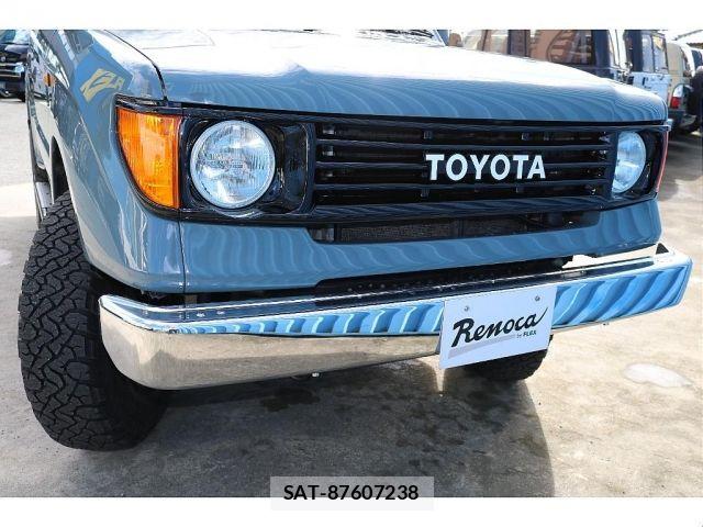 Toyota LAND CRUISER PRADO 2002-01 8871289-9