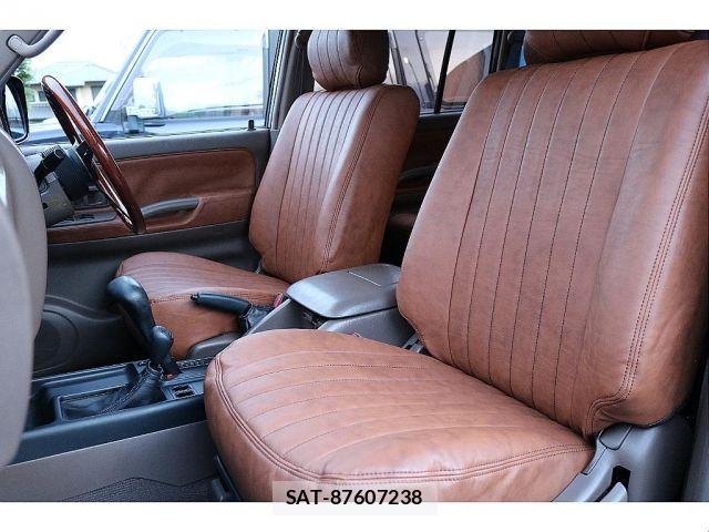 Toyota LAND CRUISER PRADO 2002-01 8871289-12