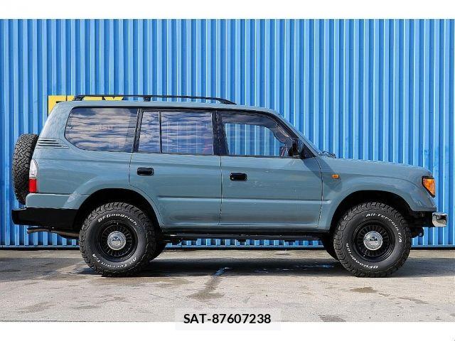 Toyota LAND CRUISER PRADO 2002-01 8871289-6