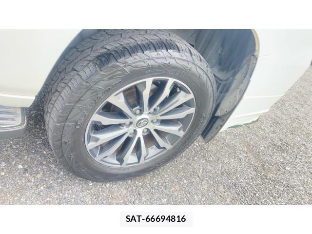 Toyota LAND CRUISER PRADO 2018-04 8880378-10