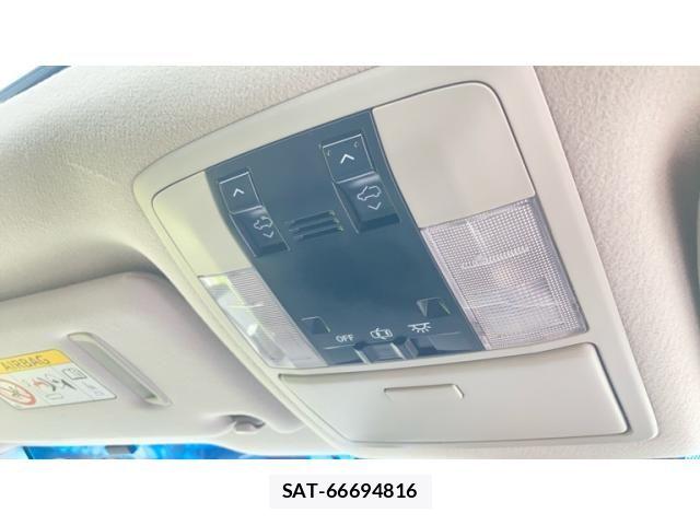 Toyota LAND CRUISER PRADO 2018-04 8880378-25