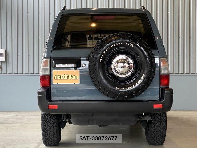 Toyota LAND CRUISER PRADO 2002-05 8880384-11
