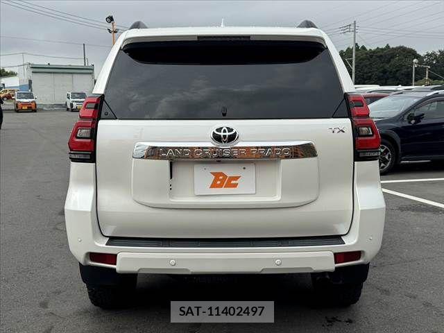 Toyota LAND CRUISER PRADO 2022-10 8880359-13