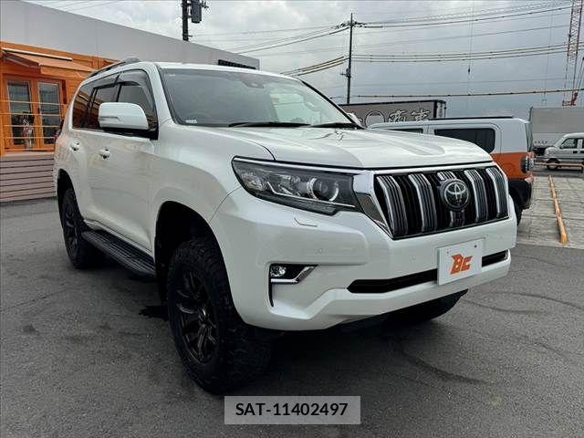 Toyota LAND CRUISER PRADO 2022-10 8880359-7