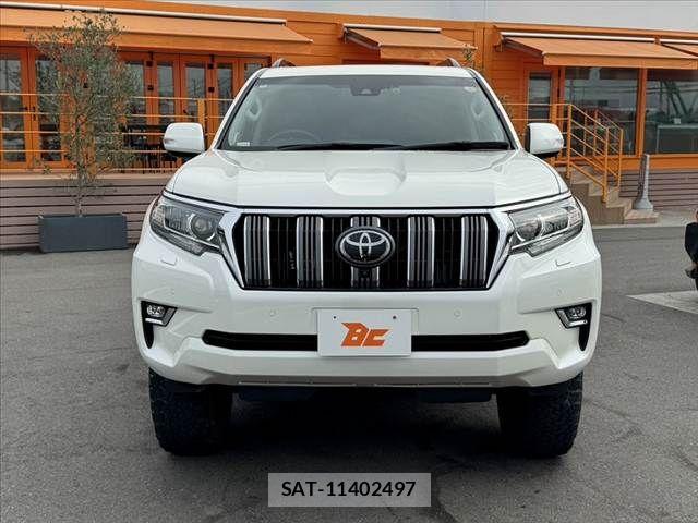 Toyota LAND CRUISER PRADO 2022-10 8880359-8