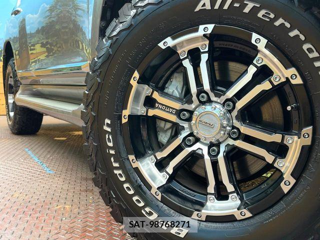 Toyota LAND CRUISER PRADO 2022-02 8880357-12