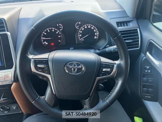 Toyota LAND CRUISER PRADO 2021-08 8880373-12