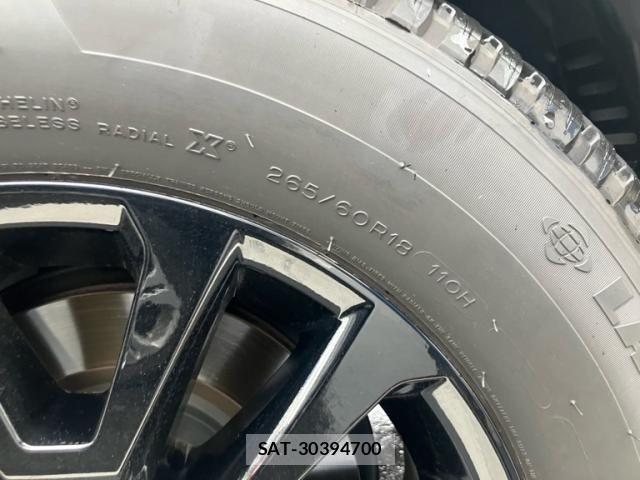 Toyota LAND CRUISER PRADO 2022-01 8880372-10