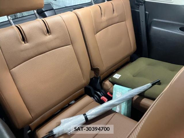 Toyota LAND CRUISER PRADO 2022-01 8880372-16