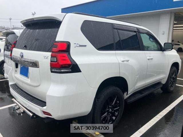 Toyota LAND CRUISER PRADO 2022-01 8880372-3