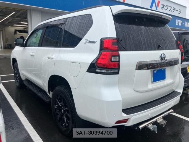 Toyota LAND CRUISER PRADO 2022-01 8880372-4