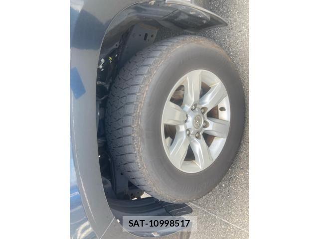 Toyota LAND CRUISER PRADO 2016-01 8880385-9