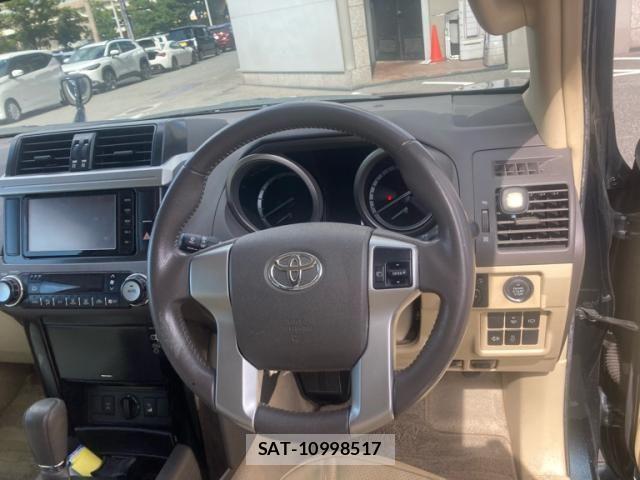 Toyota LAND CRUISER PRADO 2016-01 8880385-17