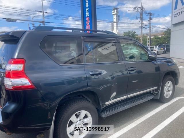 Toyota LAND CRUISER PRADO 2016-01 8880385-2