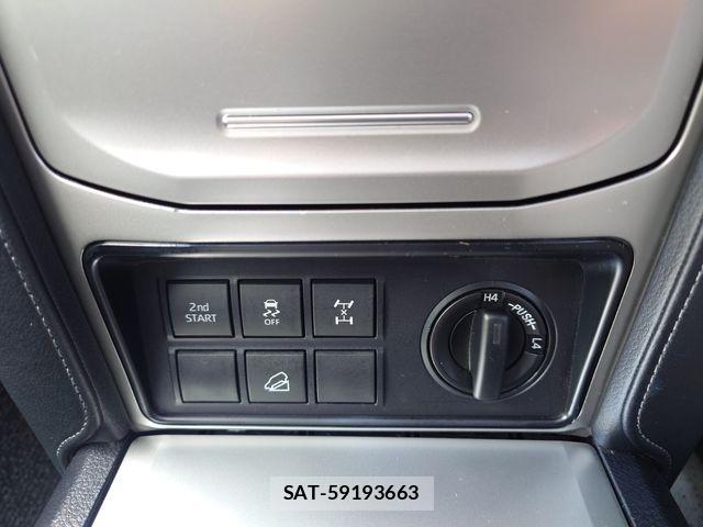 Toyota LAND CRUISER PRADO 2023-08 8880358-16