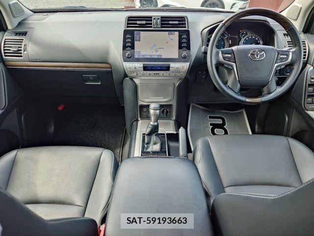 Toyota LAND CRUISER PRADO 2023-08 8880358-8