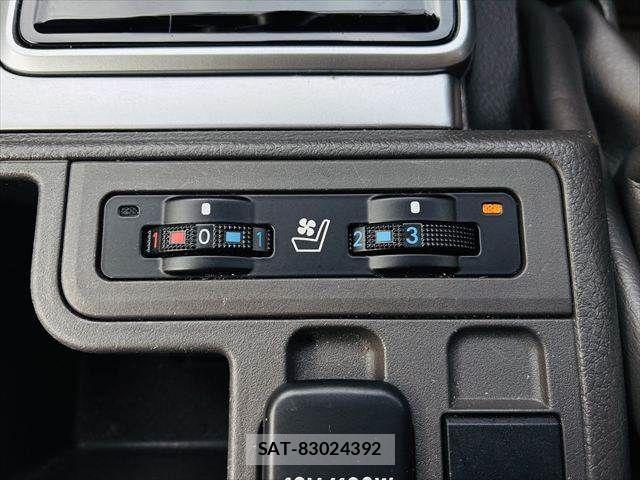 Toyota LAND CRUISER PRADO 2019-10 8880370-7