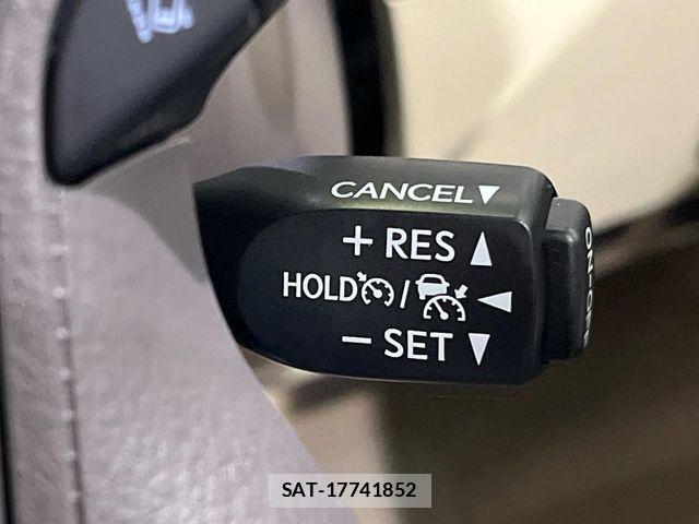 Toyota LAND CRUISER PRADO 2023-10 8880366-5