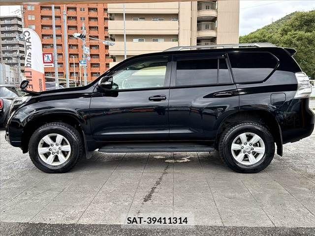 Toyota LAND CRUISER PRADO 2016-02 8880383-11