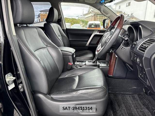 Toyota LAND CRUISER PRADO 2016-02 8880383-15