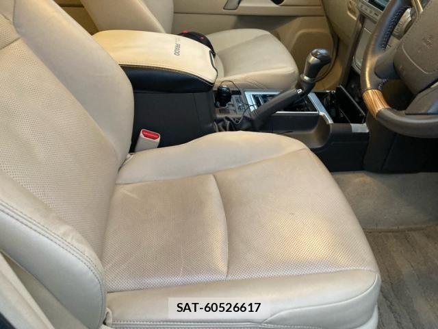 Toyota LAND CRUISER PRADO 2022-12 8880374-13