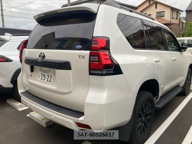 Toyota LAND CRUISER PRADO 2022-12 8880374-3