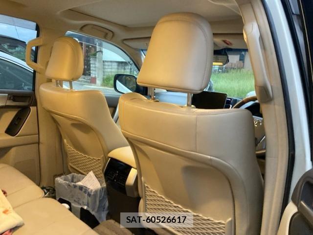 Toyota LAND CRUISER PRADO 2022-12 8880374-6