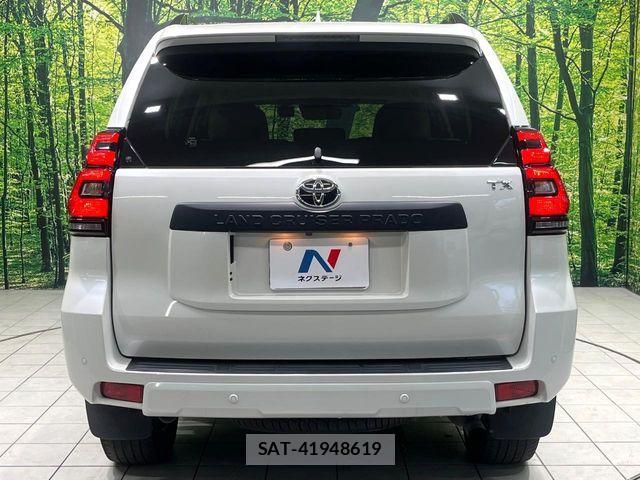 Toyota LAND CRUISER PRADO 2022-11 8880365-15