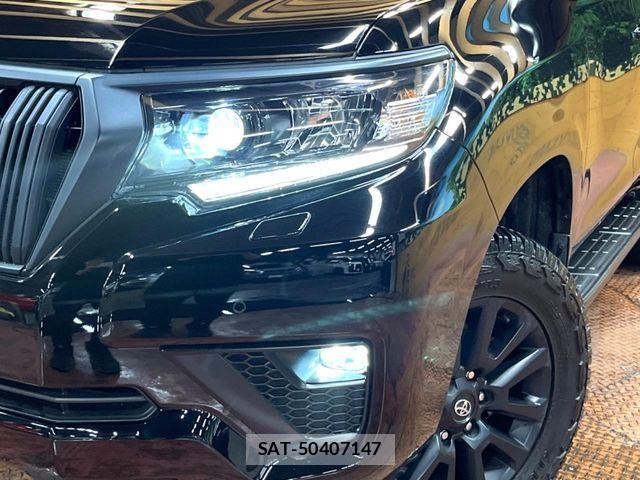 Toyota LAND CRUISER PRADO 2022-11 8880362-11