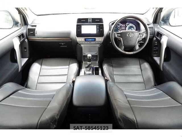 Toyota LAND CRUISER PRADO 2019-01 8880380-1