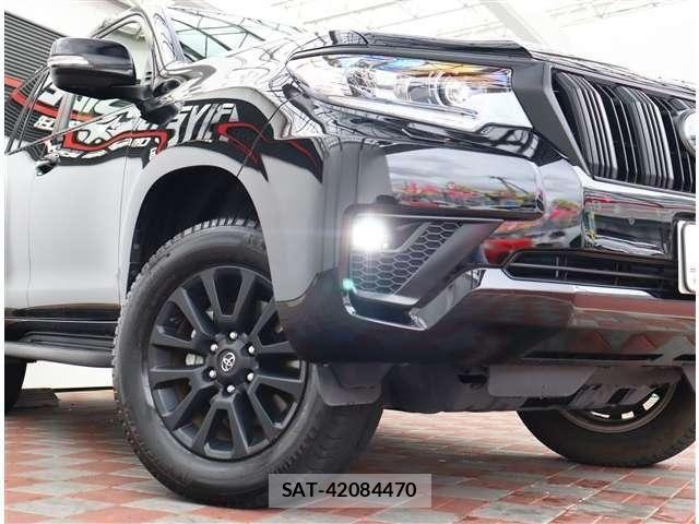 Toyota LAND CRUISER PRADO 2023-03 8880361-4