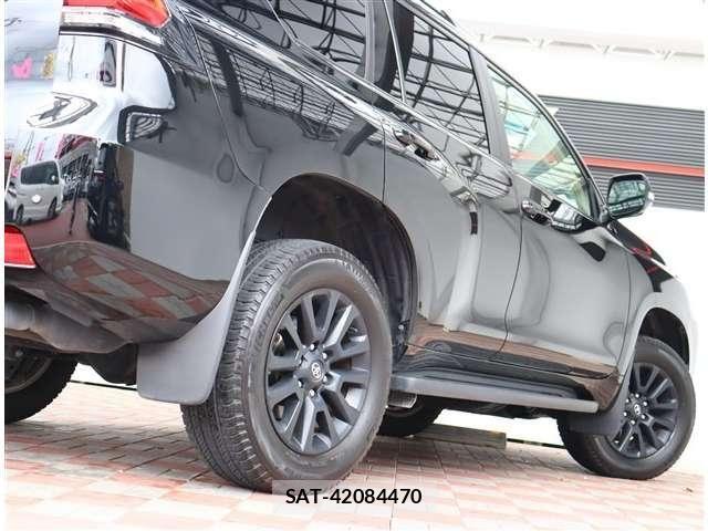Toyota LAND CRUISER PRADO 2023-03 8880361-6