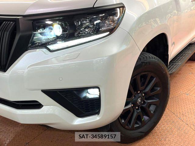 Toyota LAND CRUISER PRADO 2023-08 8880363-11