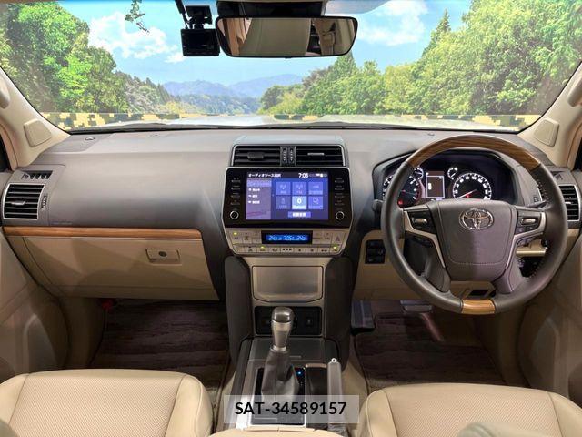Toyota LAND CRUISER PRADO 2023-08 8880363-1