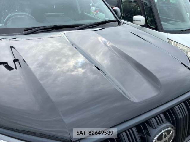 Toyota LAND CRUISER PRADO 2023-03 8880360-3