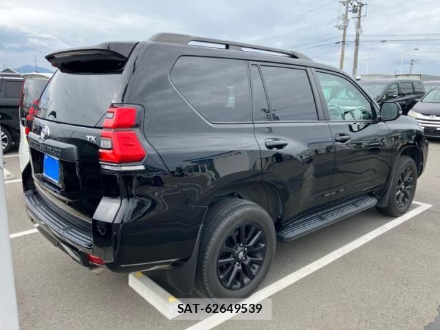 Toyota LAND CRUISER PRADO 2023-03 8880360-6