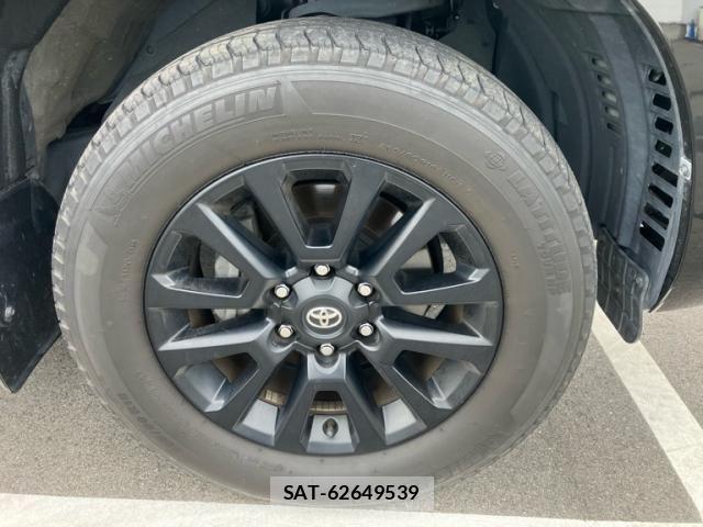 Toyota LAND CRUISER PRADO 2023-03 8880360-8