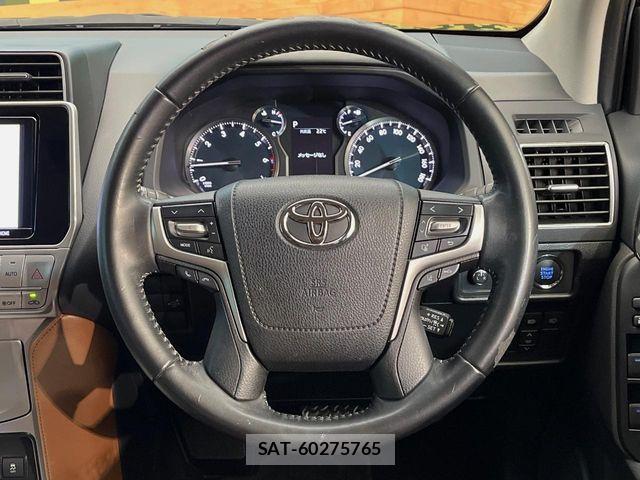 Toyota LAND CRUISER PRADO 2021-09 8883821-11