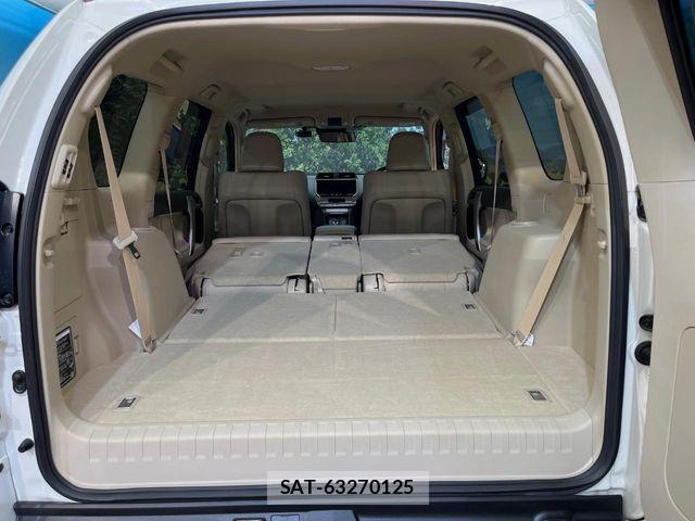 Toyota LAND CRUISER PRADO 2023-09 8883818-10