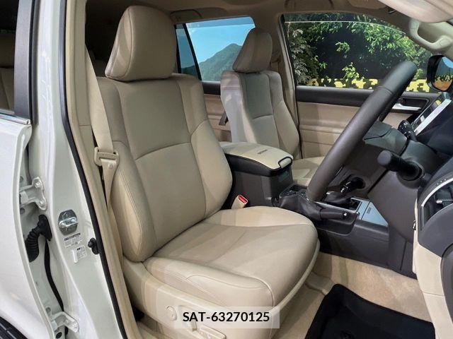 Toyota LAND CRUISER PRADO 2023-09 8883818-7