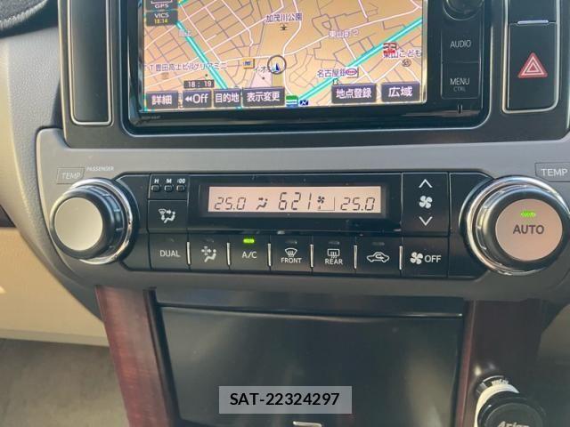 Toyota LAND CRUISER PRADO 2015-08 7220631-24