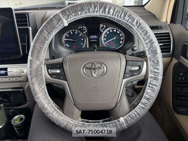 Toyota LAND CRUISER PRADO 2022-02 7220634-16