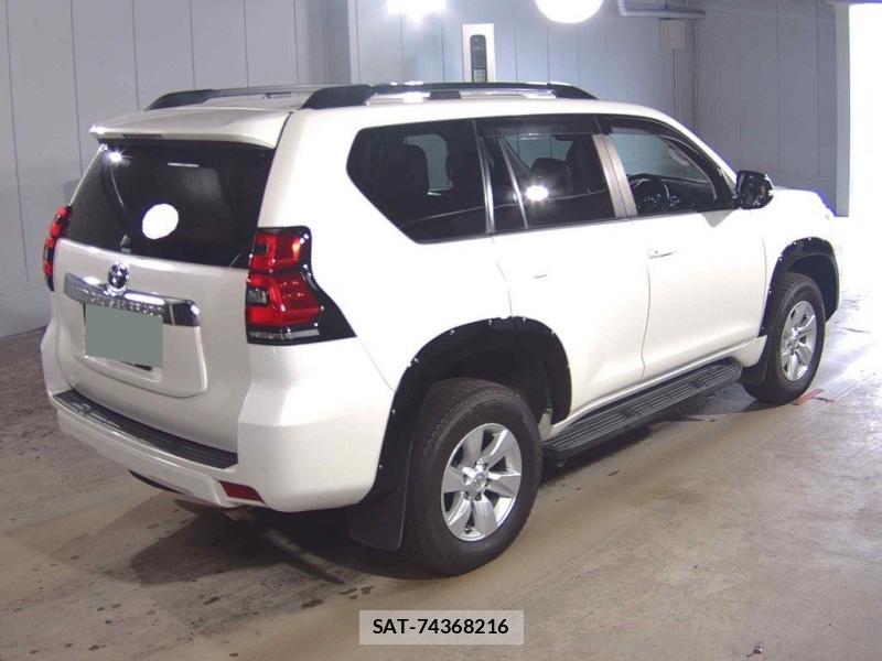 Toyota LAND CRUISER PRADO 2020-07 7889300-1