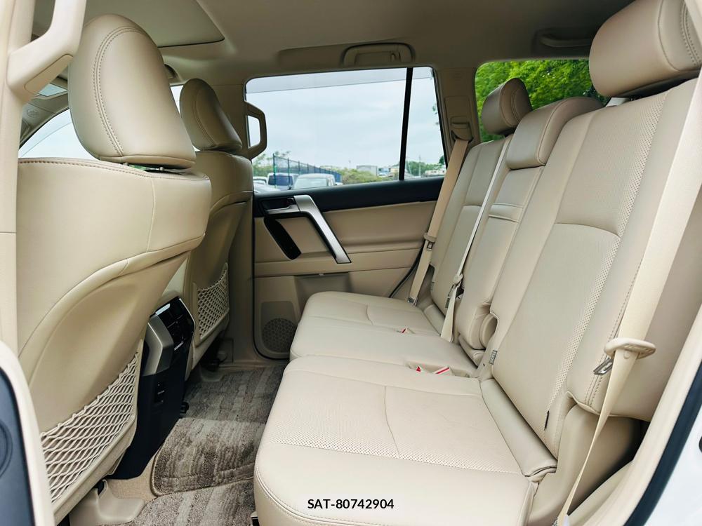 Toyota LAND CRUISER PRADO 2023 6558968-9