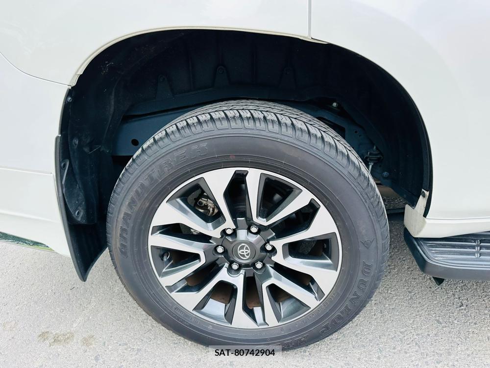 Toyota LAND CRUISER PRADO 2023 6558968-27