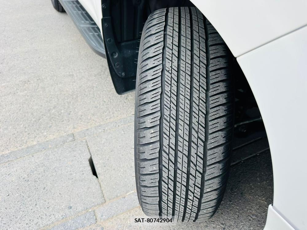 Toyota LAND CRUISER PRADO 2023 6558968-32