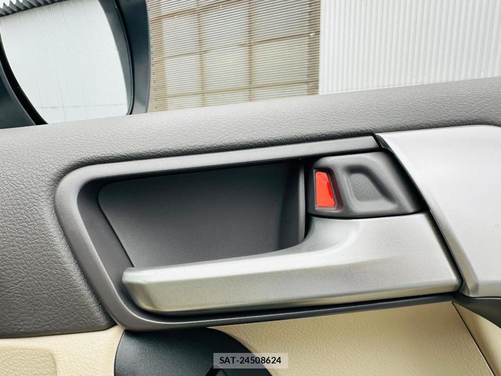 Toyota LAND CRUISER PRADO 2024 7013430-18