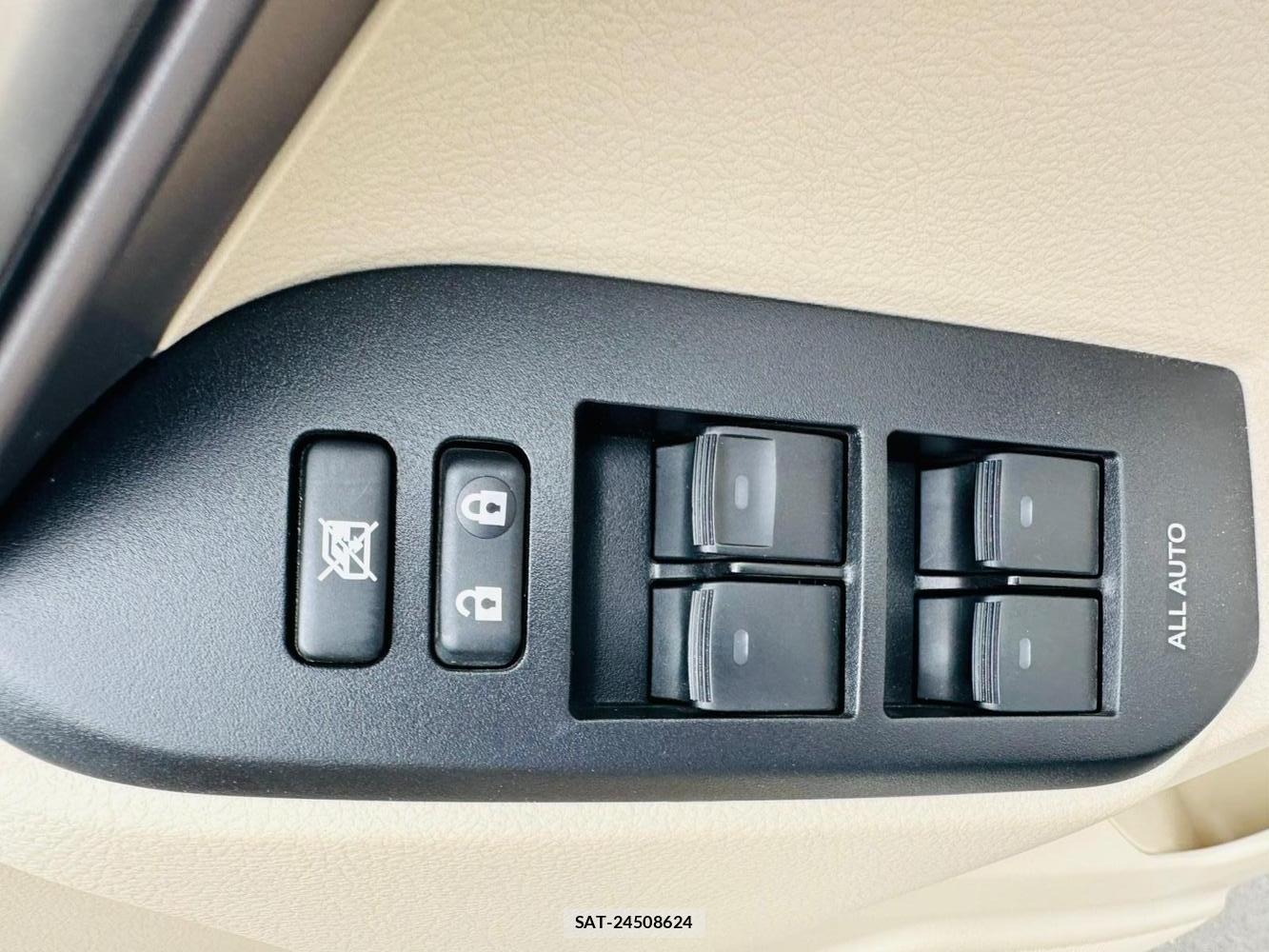 Toyota LAND CRUISER PRADO 2024 7013430-19