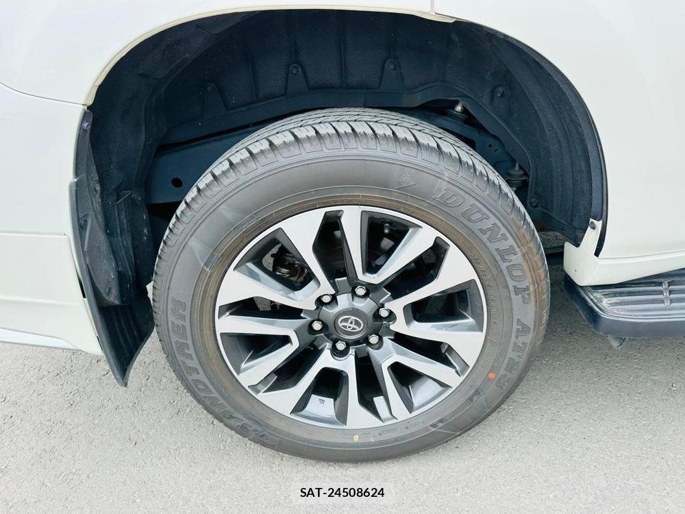 Toyota LAND CRUISER PRADO 2024 7013430-25